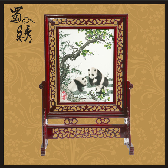 蜀繡銀杏三熊貓